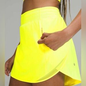 lululemon athletica Hotty Hot High Rise Skort Highlight Yellow Size 2